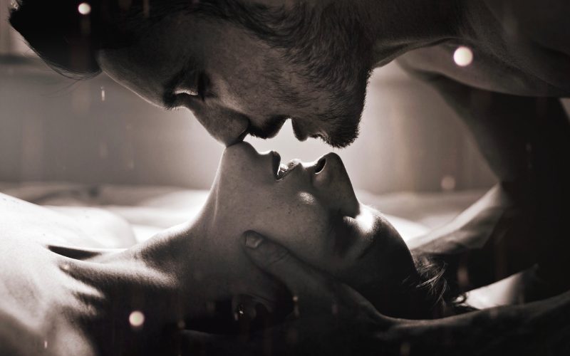 Mercury retrograde can be hard on your love life — but here’s 5 sex positions to boost intimacy: expert