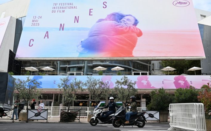 Widespread French power outage shuts down Cannes Festival theater, closing ceremony expected to continue