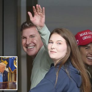 Todd Chrisley smiles in first public outing since Trump pardon