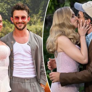 Scarlett Johansson speaks out after red carpet kiss with co-star Jonathan Bailey goes viral