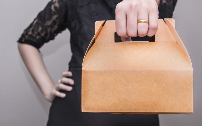 Wife blasted for making husband’s lunches — and then charging him for them: ‘Put money in my pocket instead’